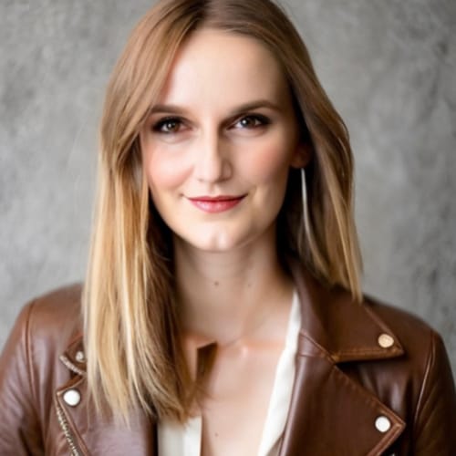 Headshot of Melanie Foutz, APN