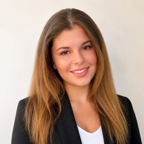 Headshot of Brianna Laricchia, LMHC