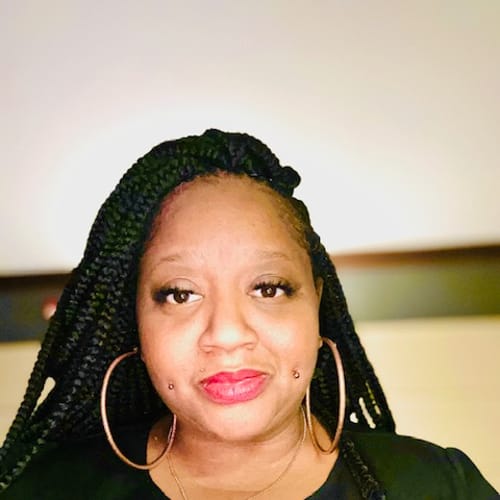 Headshot of Shameka Sells-Moore, LMHC