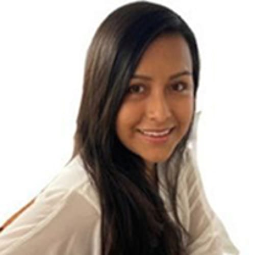 Headshot of Elva Sanchez, LMFT