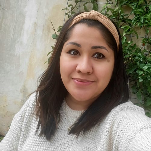 Headshot of Vicky Tovar, LCPC