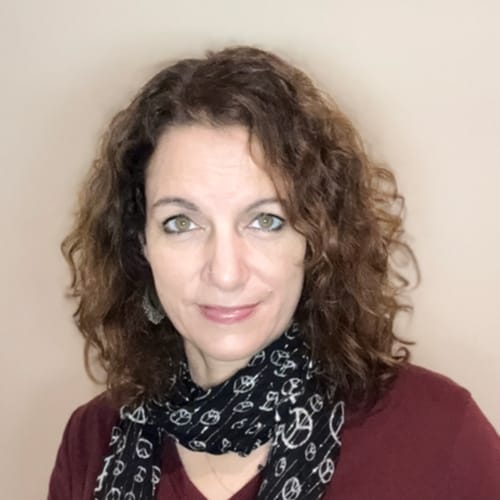 Headshot of Nicole Mevs-Martin, LMFT