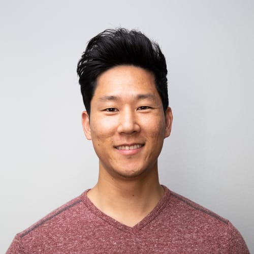 Headshot of Edwin Bai, LMFT