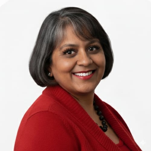 Headshot of Lilian Smith, LCSW
