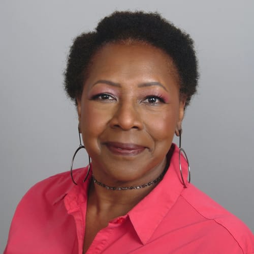 Headshot of Walena Bryant, LCSW