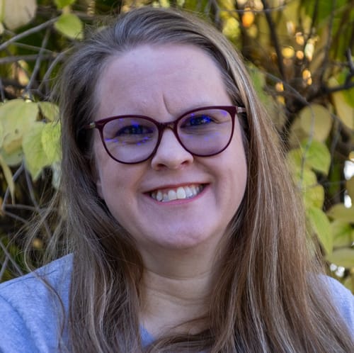 Headshot of Cari McLerran, LPC