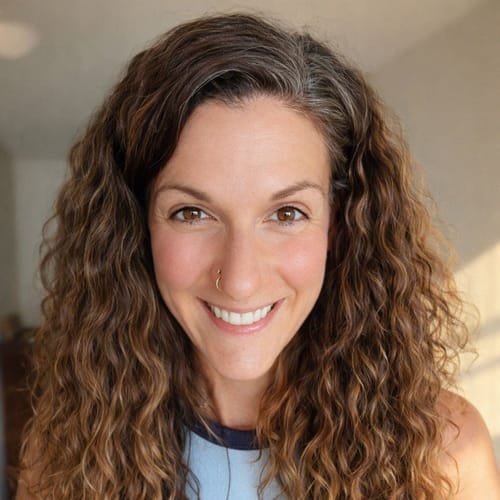 Headshot of Jennifer Banks, LPC