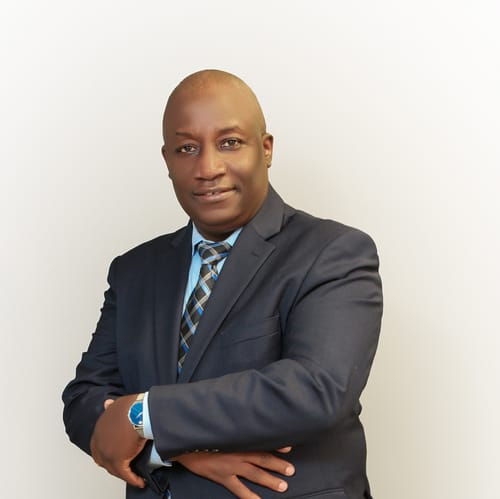 Headshot of Macary Henry, APN
