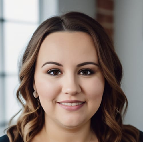 Headshot of Katie Estelle, LMSW