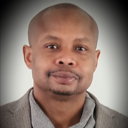Headshot of Clarence Williams, LCSW
