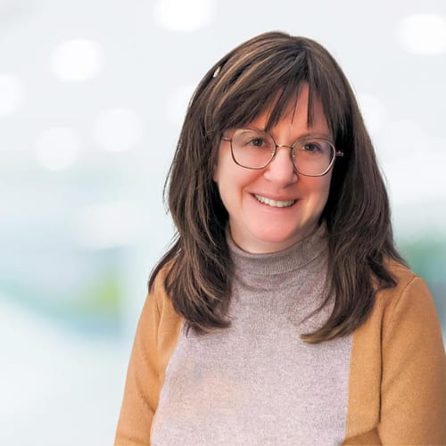 Headshot of Dena Leff, LCSW