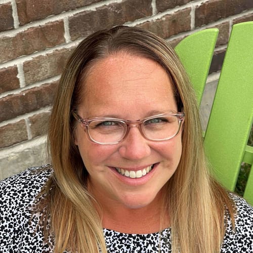 Headshot of Alicia Hensley, LMSW