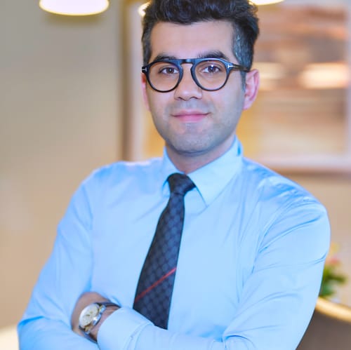 Headshot of Ehsan Shabahang, LMHC_OUT_OF_STATE