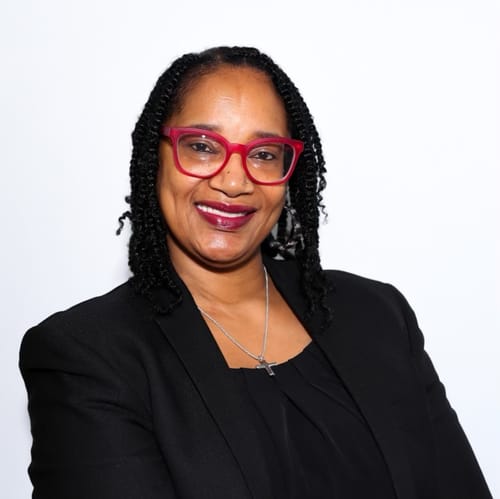 Headshot of Gilda Suiter, LCSW
