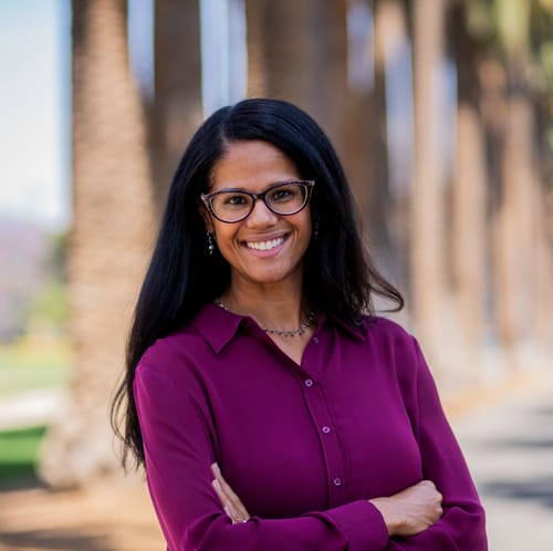 Headshot of Veola Vazquez, LICENSED_PSYCHOLOGIST
