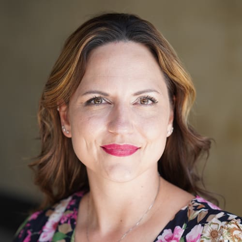 Headshot of Sarah Barron, LICENSED_PSYCHOLOGIST