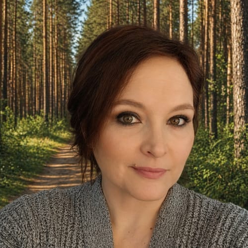 Headshot of Amy Ratkovich, LMFT