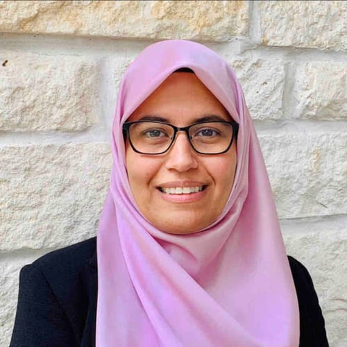 Headshot of Dina Abdelrahman, LPC