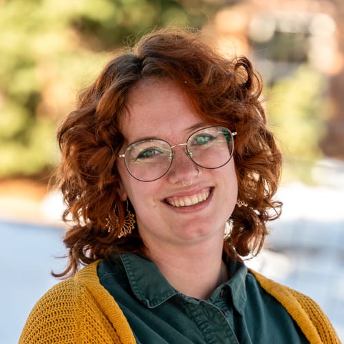 Headshot of Elise Alvarez, LPC