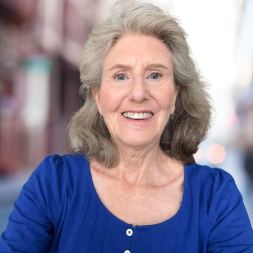 Headshot of Barbara Logan, LC