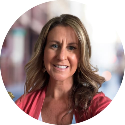 Headshot of Amanda Perry, LPC