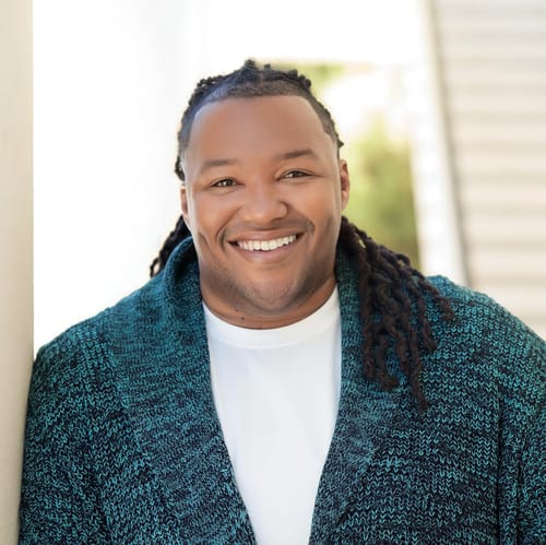 Headshot of Julius Austin, LPC