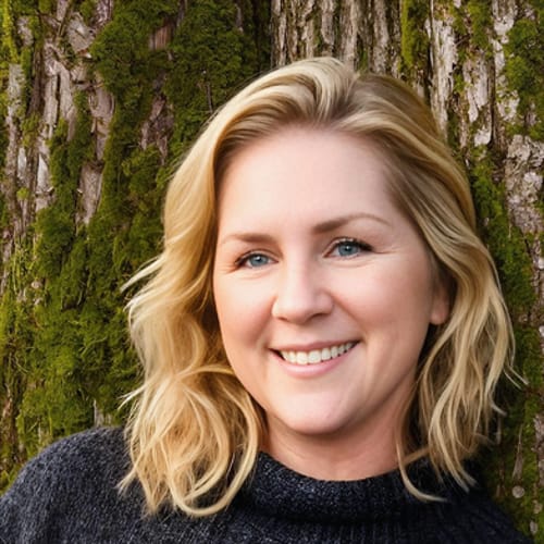 Headshot of Regina Van Gorden, APNP