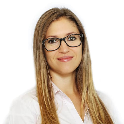 Headshot of Elena Glass, LPC