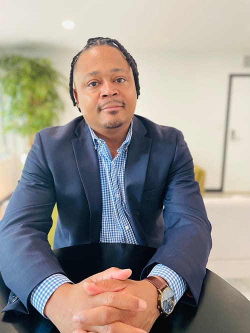 Headshot of Yoseph Ford, LCSW