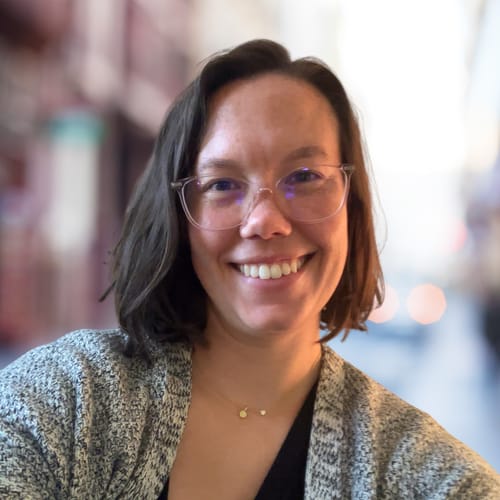Headshot of Laura Pearson, LCSW