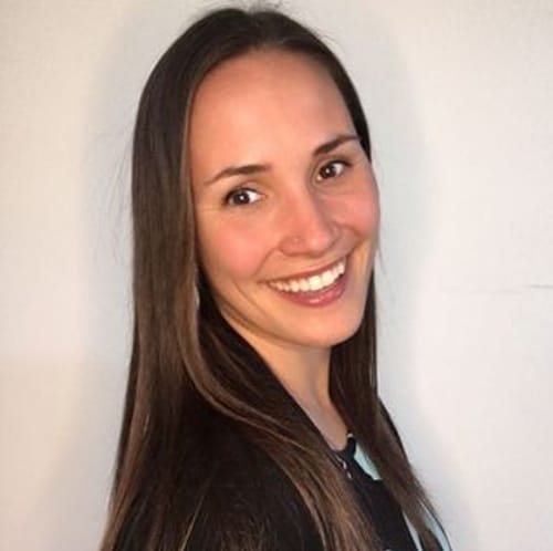 Headshot of Nell Langner, LCPC