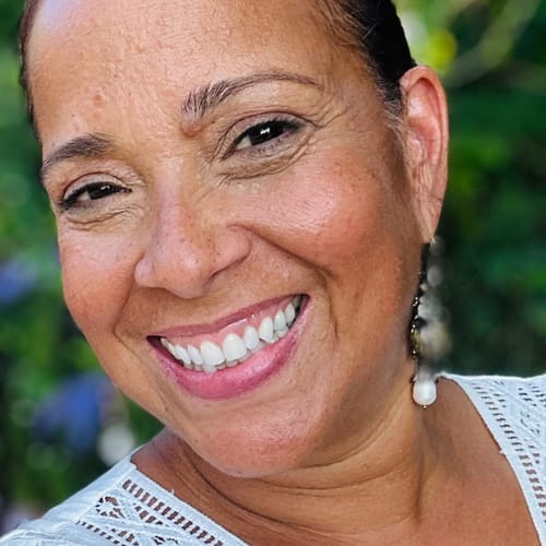 Headshot of Connie Murcia, LCSW