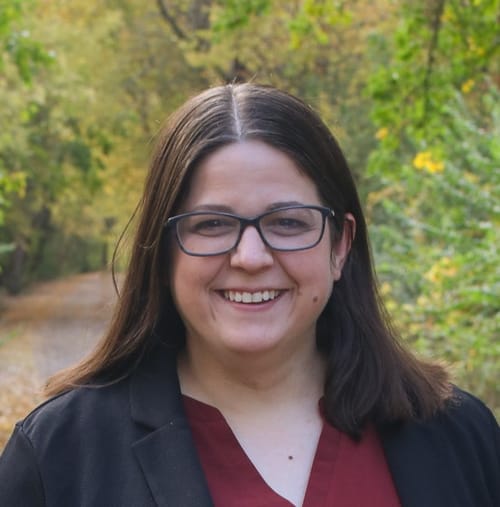 Headshot of Courtney Koch, LPC