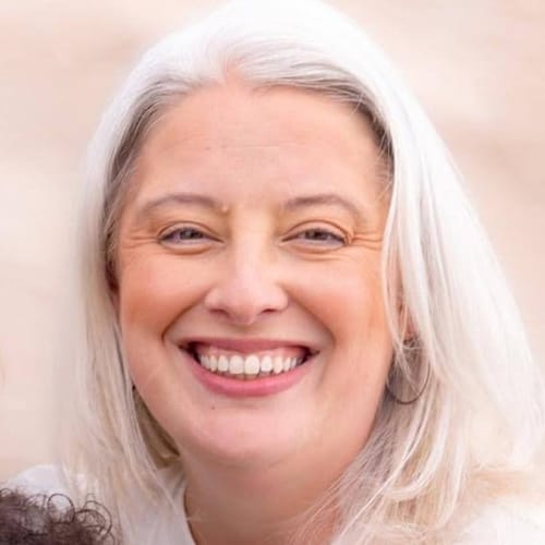 Headshot of Jennifer Williams, LPC