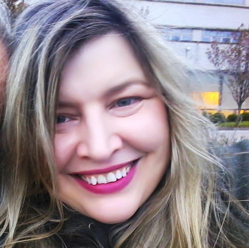 Headshot of Renata Plonska Brown, LCSW