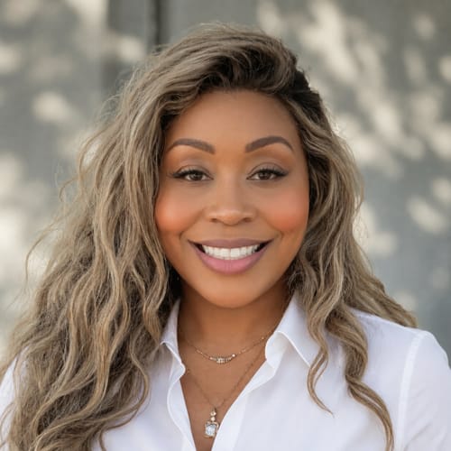 Headshot of Tanisha Ragland, NP