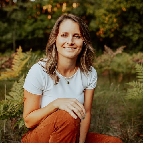 Headshot of Kristy Gustavson, LPC