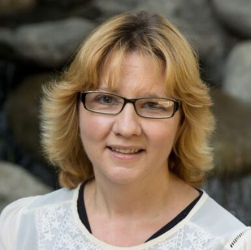 Headshot of Caryn Bickel, LMFT