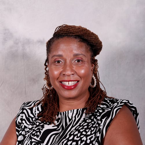 Headshot of Toyia Miller-Peters, LCSW
