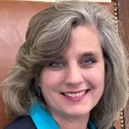 Headshot of Lisa Moscato, LICSW