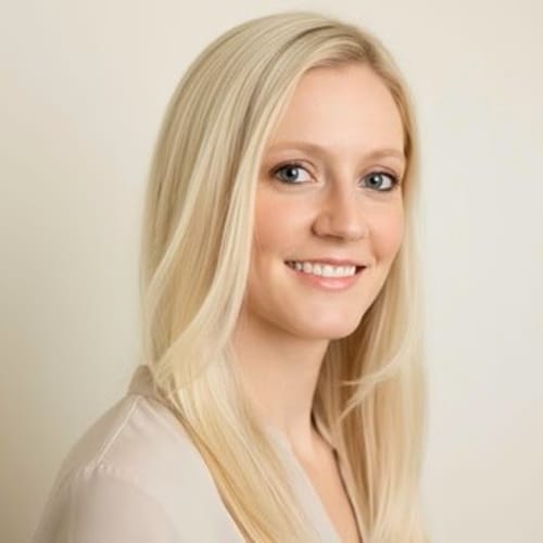 Headshot of Rachael Fowler, LPC