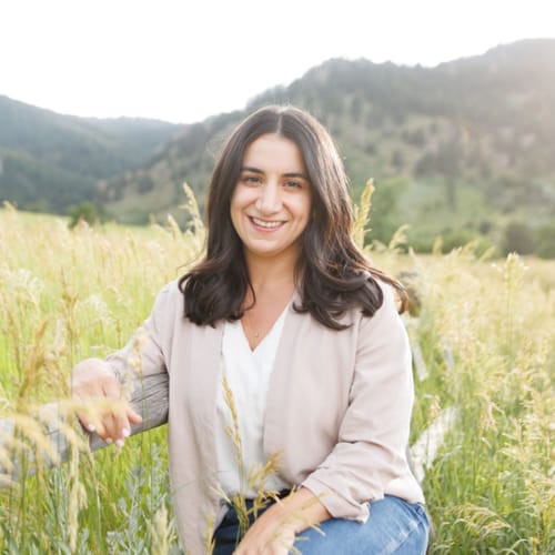 Headshot of Shawna Shirazi, LCSW