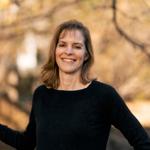Headshot of Lori Gardner, PSYCHOLOGIST
