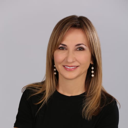 Headshot of Joan Schreier, LMHC