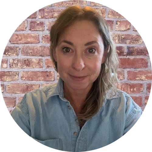 Headshot of Katherine Nichterlein Thompson, LPC