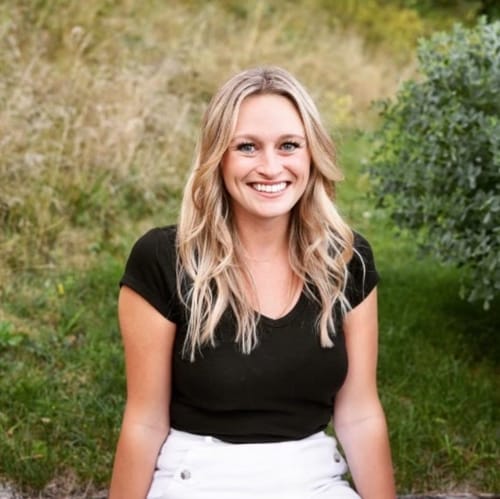 Headshot of Lyndsey Litwin, LCSW