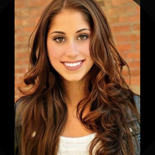 Headshot of Kierstyn Berube, LPC