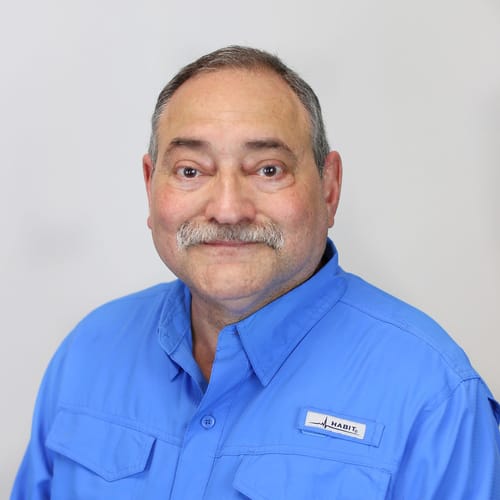 Headshot of Enrique Torres, LPC