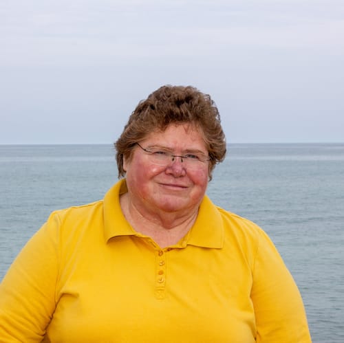 Headshot of Meg Nisbet, LPC