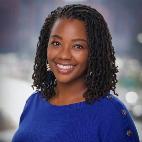 Headshot of Kamille Lucas, LCSW